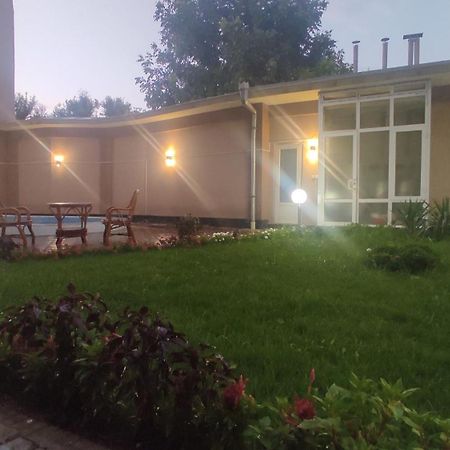 Rakat Hostel Tashkent Exterior photo